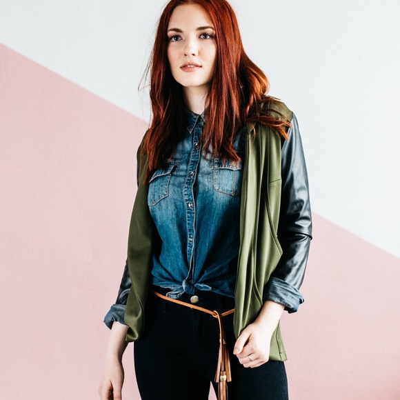 Yellowcake Shop Luxe Tri-Pocket Cardigan Olive - Picture 7 of 8